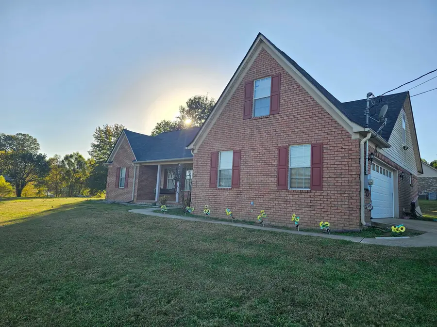 57 PEGGY ANNE LN, Munford, TN 38058 - Image #2