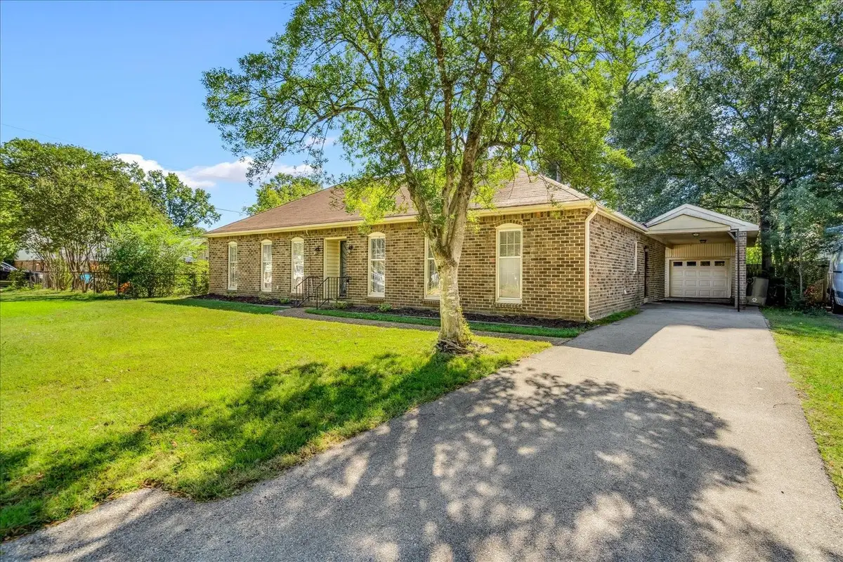 5725 EASTOVER PL, Memphis, TN 38119 - Image #1