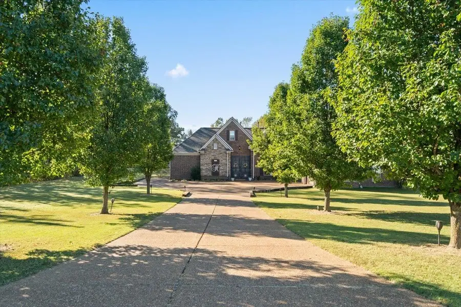 8405 SARTORI DR, Millington, TN 38053 - Image #2