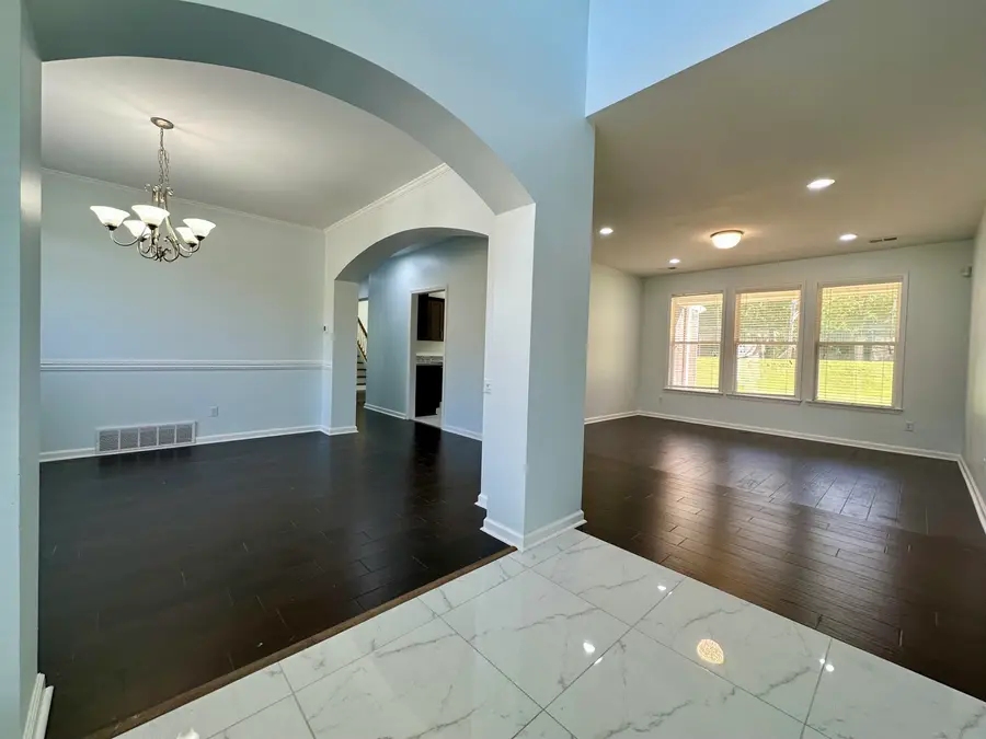 4560 MODEL CV, Bartlett, TN 38002 - Image #3