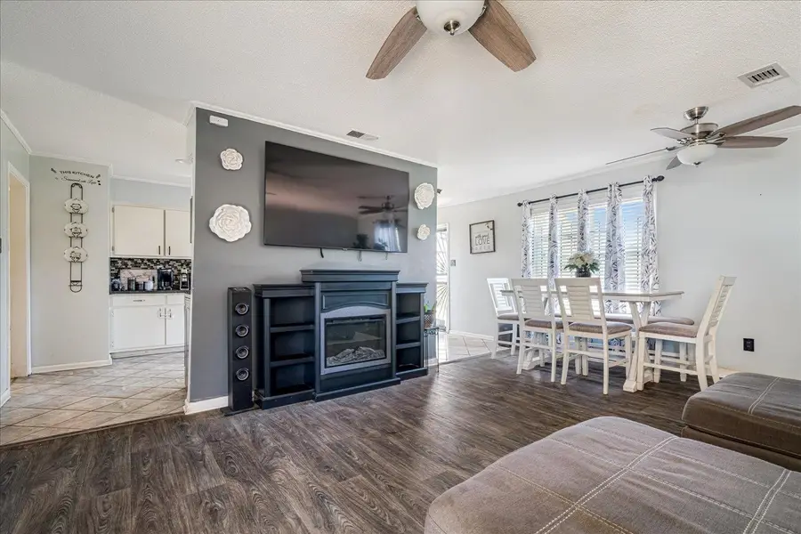 4340 BLUEBELL CIR, Memphis, TN 38109 - Image #3