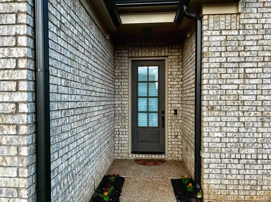 85 BRIAR HOLLOW LN, Oakland, TN 38060 - Image #2