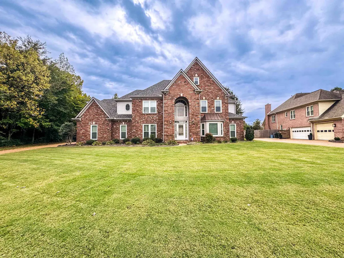 745 ROEHAMPTON CT, Collierville, TN 38017 - Image #1