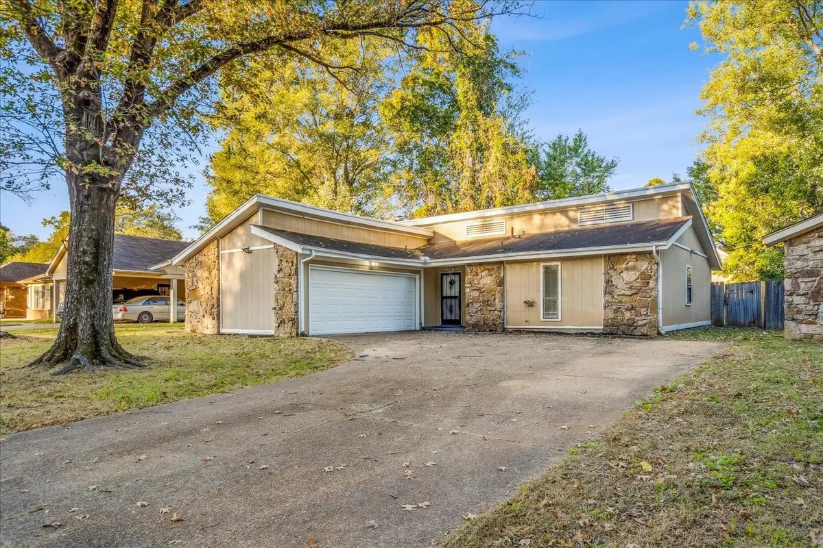 3787 SILVER CHALICE DR, Memphis, TN 38115 - Image #1