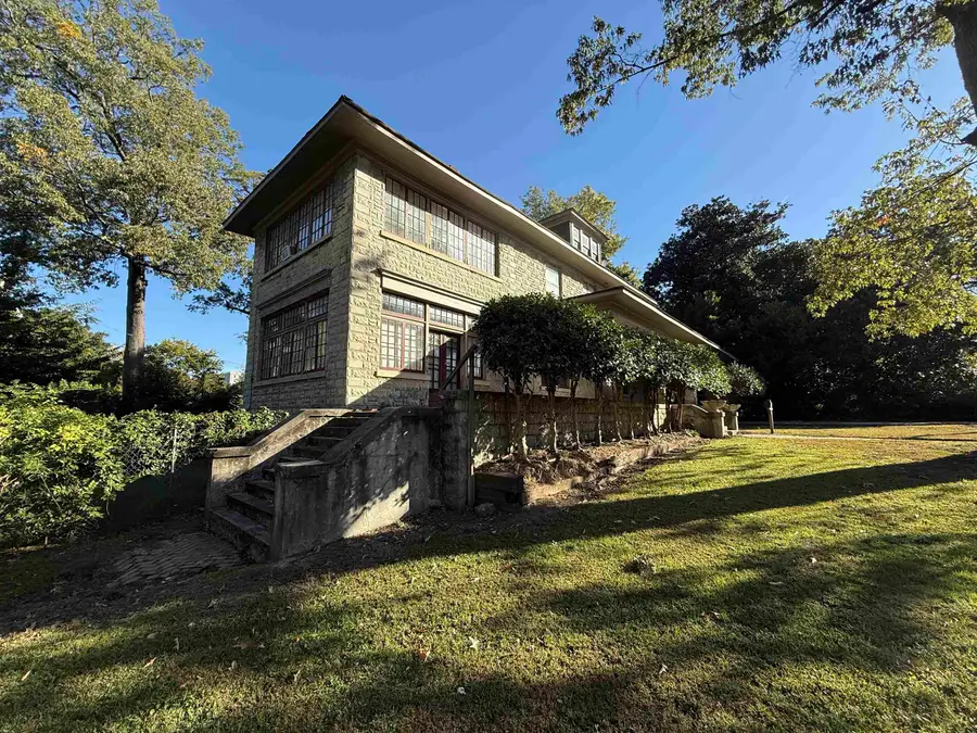 3160 SPOTTSWOOD AVE, Memphis, TN 38111 - Image #2