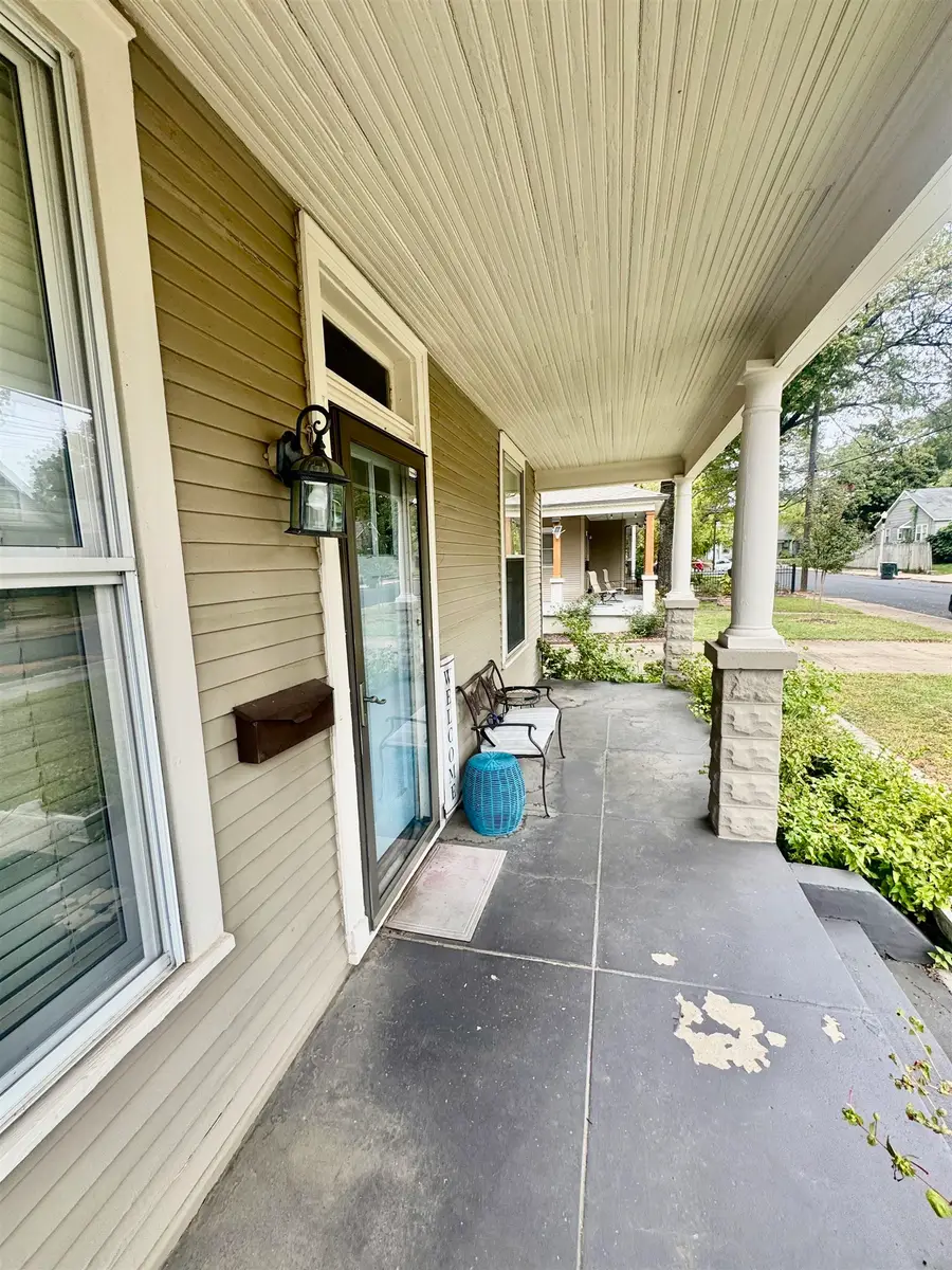 897 NEW YORK ST, Memphis, TN 38104 - Image #2