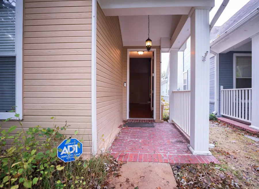 116 ISLE CREEK DR, Memphis, TN 38103 - Image #2