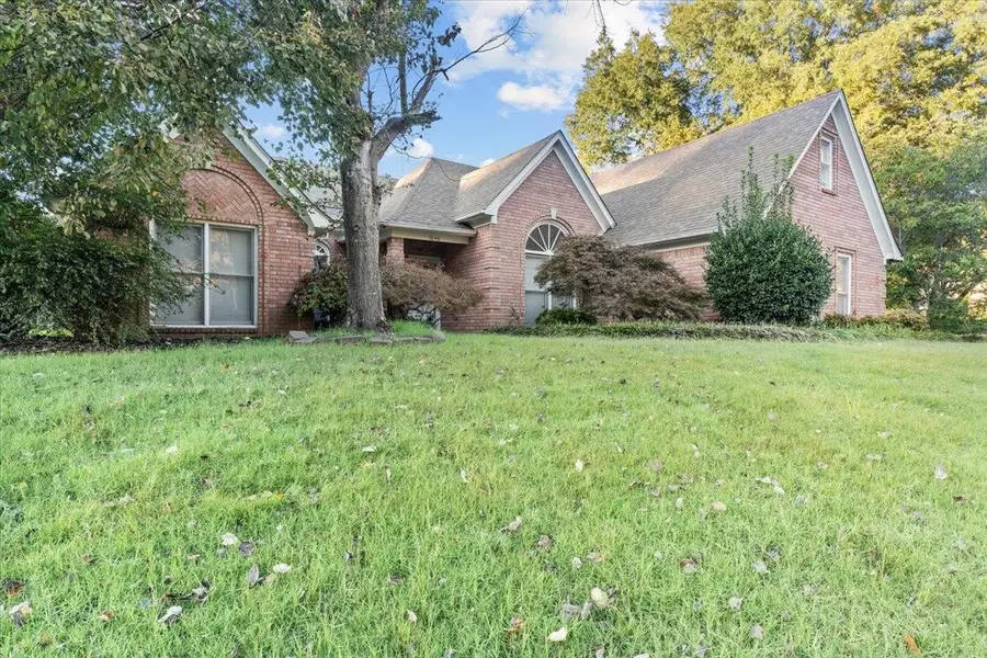 7646 DEXTER RUN CIR, Cordova, TN 38016 - Image #2