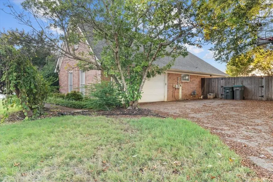 7646 DEXTER RUN CIR, Cordova, TN 38016 - Image #3