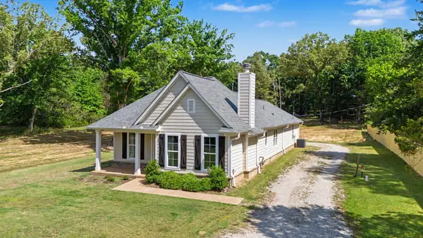 3290 RALEIGH LAGRANGE DR, Unicorp/Rossville, TN 38066