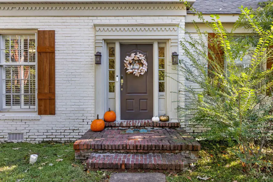 1038 RAINBOW DR, Memphis, TN 38107 - Image #3