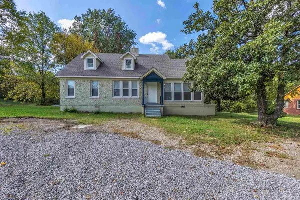 3439 LAKEVIEW RD, Memphis, TN 38116