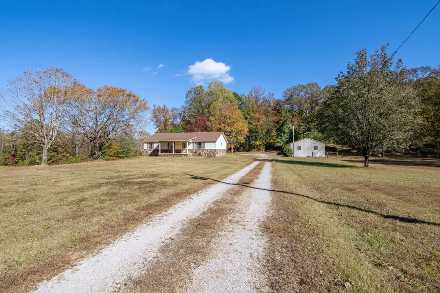 4485 HOLLAND CREEK RD, Savannah, TN 38372 - Image #2