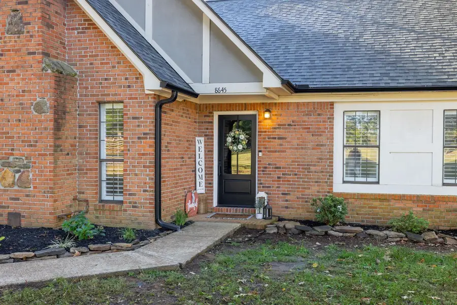 8645 ROSALEE LN, Atoka, TN 38004 - Image #2