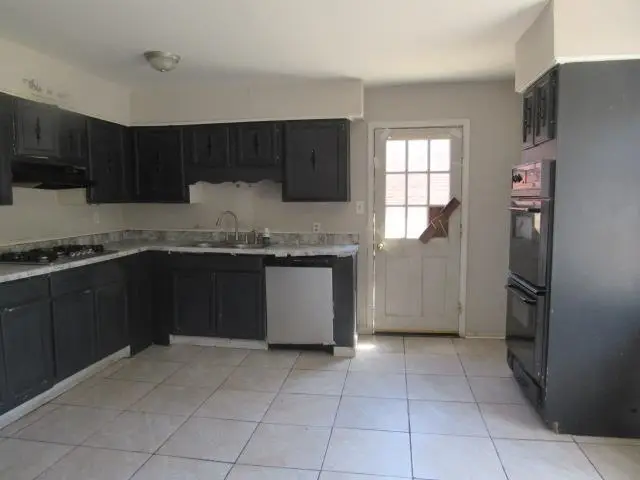 1490 LOCKHAVEN AVE, Memphis, TN 38106 - #3