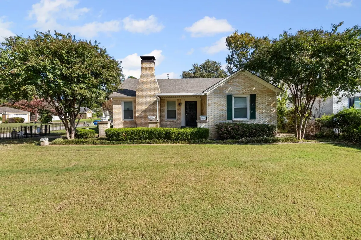 386 N HIGHLAND ST, Memphis, TN 38122 - Image #1