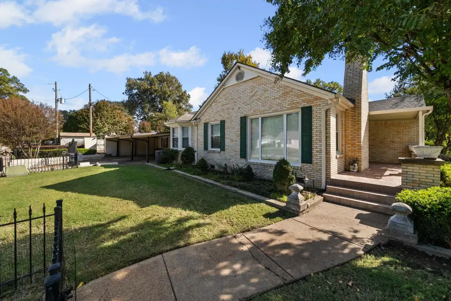 386 N HIGHLAND ST, Memphis, TN 38122 - Image #3