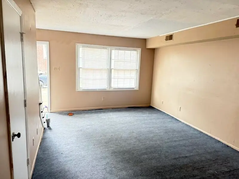 5273 FLOWERING PEACH DR, Memphis, TN 38115 - Image #3