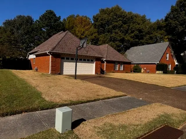 8460 BUCKHURST RD, Cordova, TN 38016 - Image #2