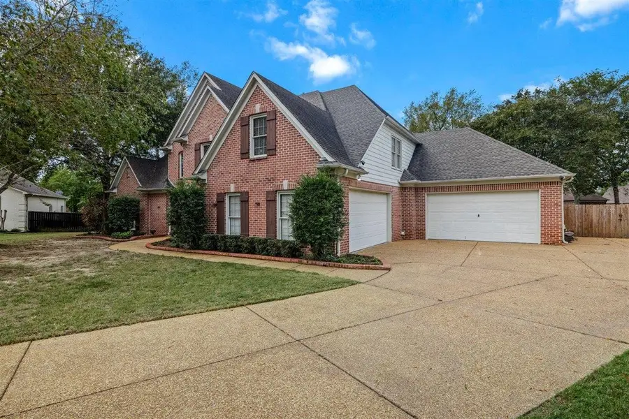 1164 MOSS CREEK CV, Collierville, TN 38017 - Image #3