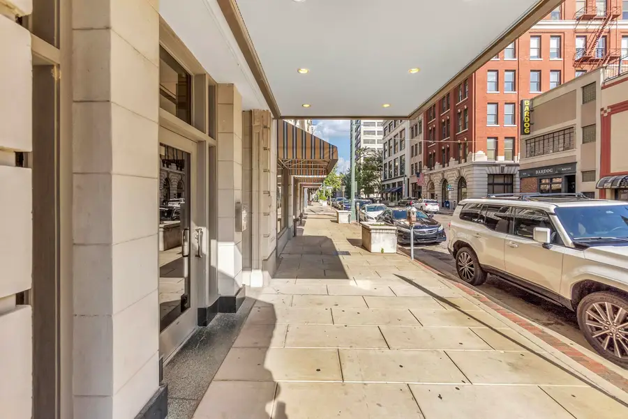66 MONROE AVE #1007, Memphis, TN 38103 - Image #2