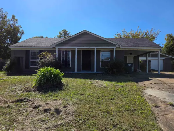 493 TONAWANDA CV, Memphis, TN 38109