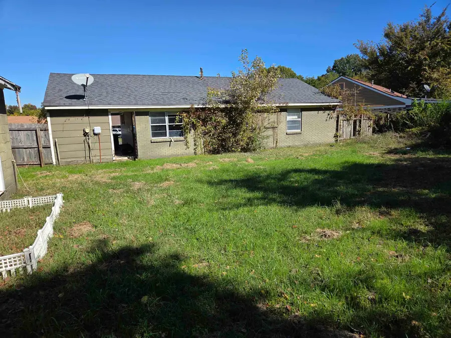 493 TONAWANDA CV, Memphis, TN 38109 - Image #2