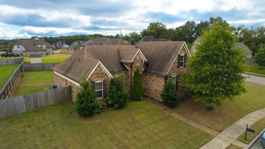 2198 SOUTHERN WOODS DR, Cordova, TN 38016 - Image #3