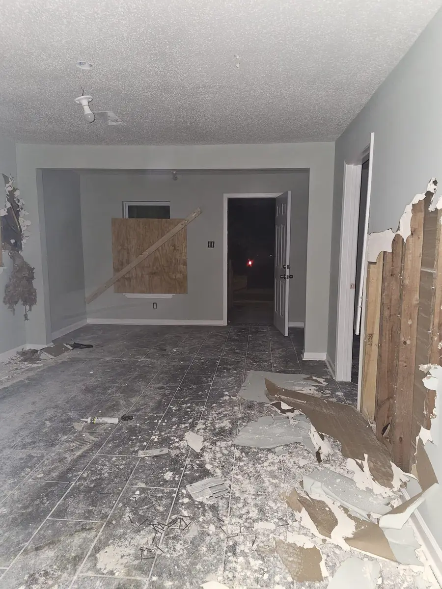 2267 MARBLE AVE, Memphis, TN 38108 - Image #3