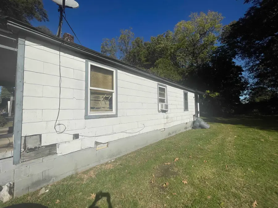 1524 TAYNER ST, Memphis, TN 38108 - Image #3
