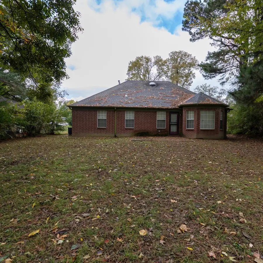 2986 SPRING HILL DR, Memphis, TN 38127 - Image #2