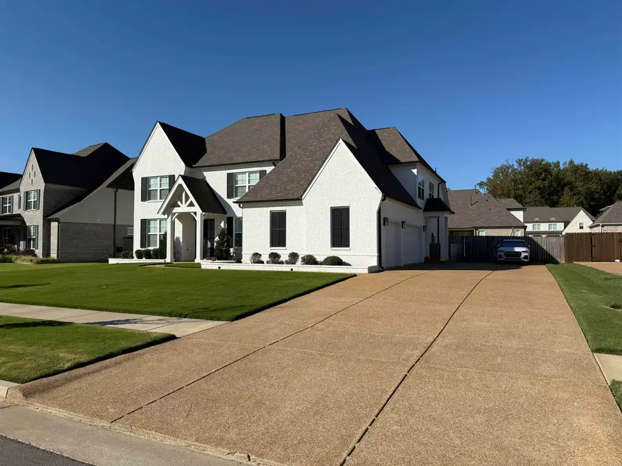 4917 MAPLE WALK DR, Lakeland, TN 38002 - Image #2