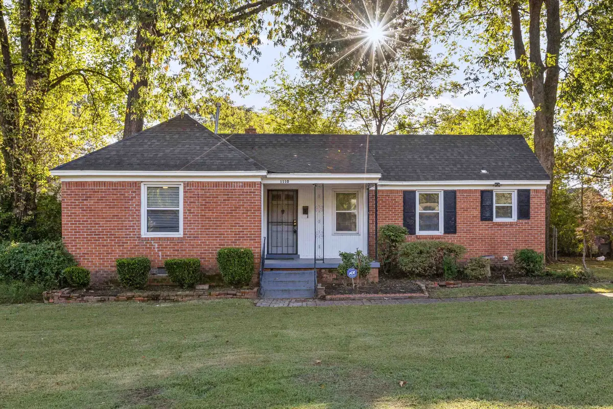 1110 ROBIN HOOD LN, Memphis, TN 38111 - Image #1