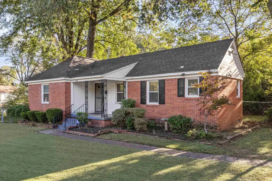 1110 ROBIN HOOD LN, Memphis, TN 38111 - Image #2