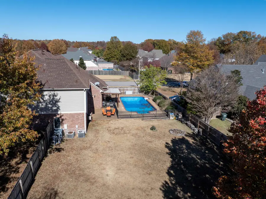 1670 ELK RIVER DR, Collierville, TN 38017 - Image #2