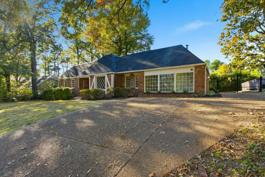 99 LYNNFIELD ST, Memphis, TN 38120 - Image #2