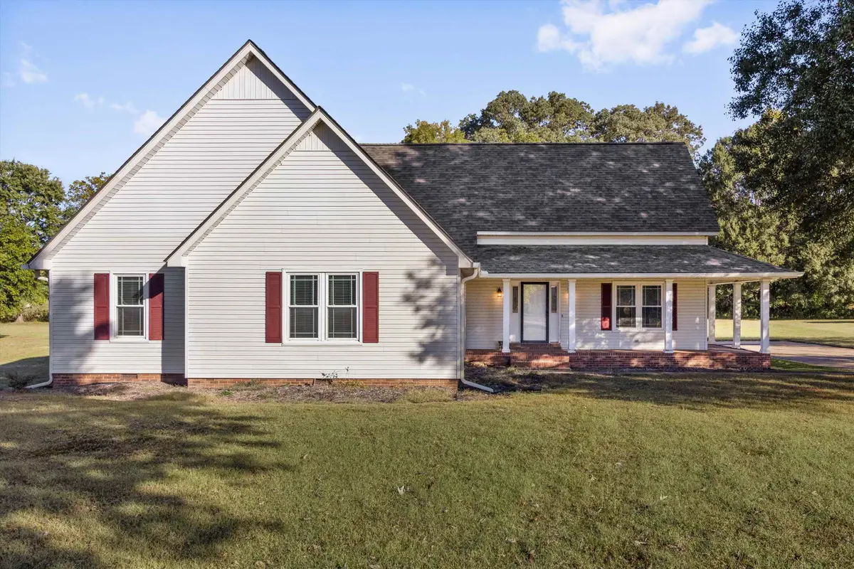 100 HOLLY BROOKE CV, Covington, TN 38019 - Image #1