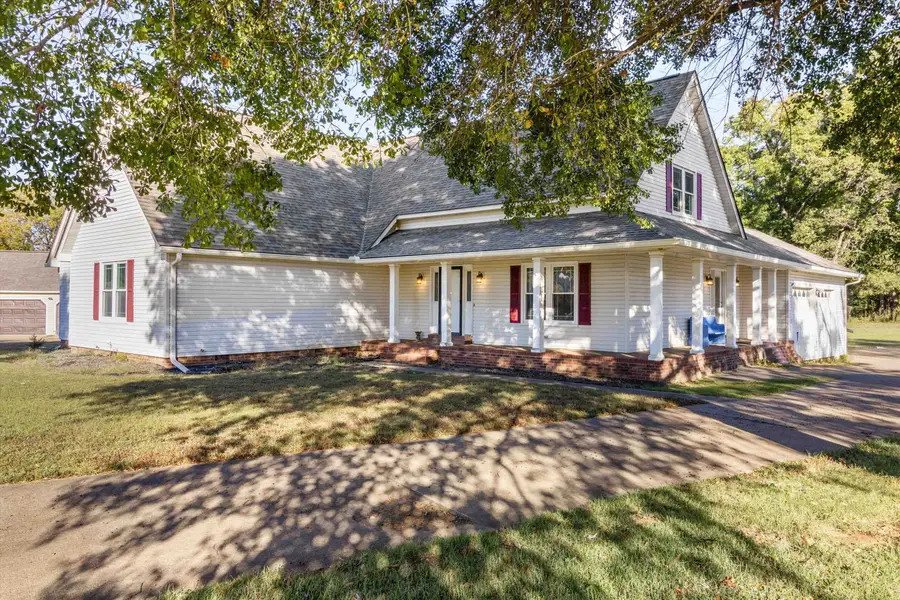 100 HOLLY BROOKE CV, Covington, TN 38019 - Image #2