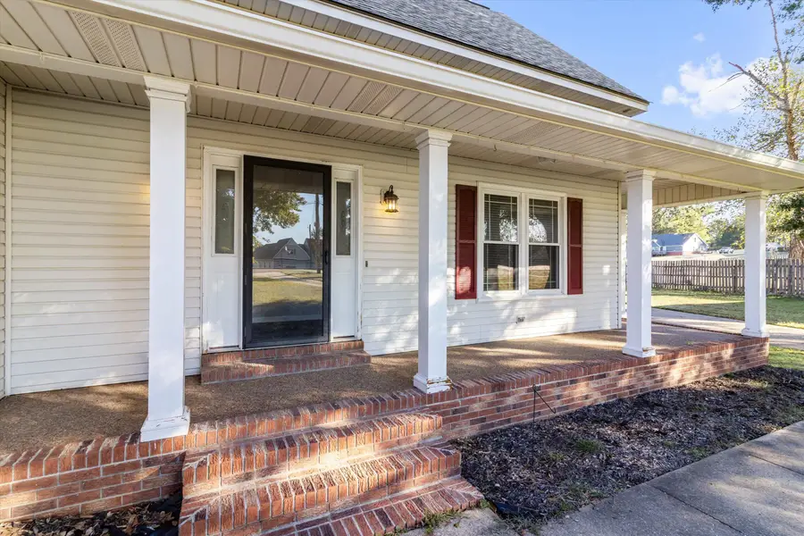 100 HOLLY BROOKE CV, Covington, TN 38019 - Image #3