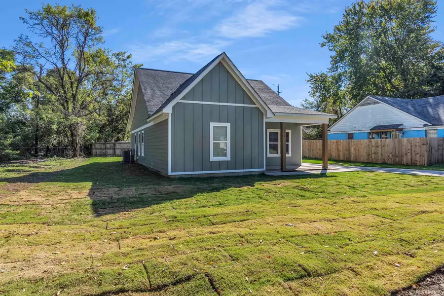 1114 N WATKINS ST, Memphis, TN 38107 - Image #2