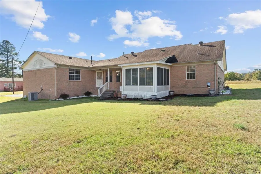112 TAYLOR LN, Mason, TN 38049 - Image #3