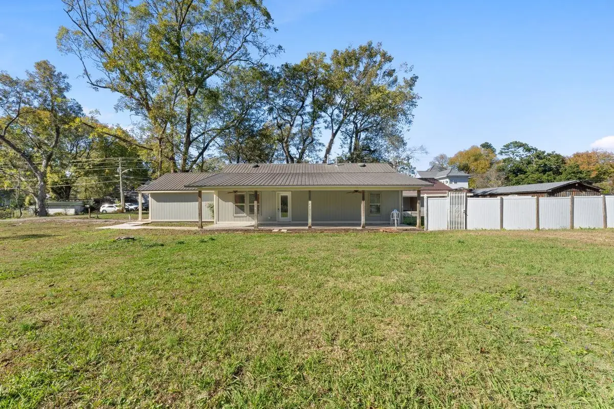 235 HARDEMAN ST, Grand Junction, TN 38039 - Image #1