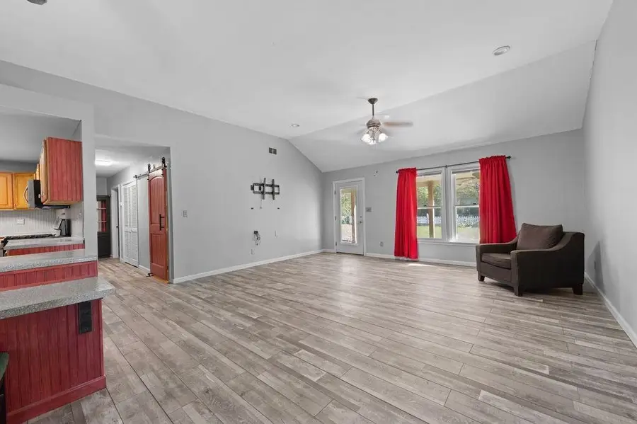 235 HARDEMAN ST, Grand Junction, TN 38039 - Image #3