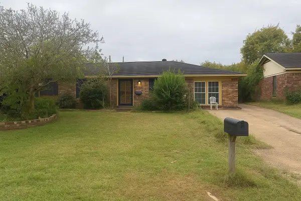 887 BRAMBLEWOOD LN, Memphis, TN 38109