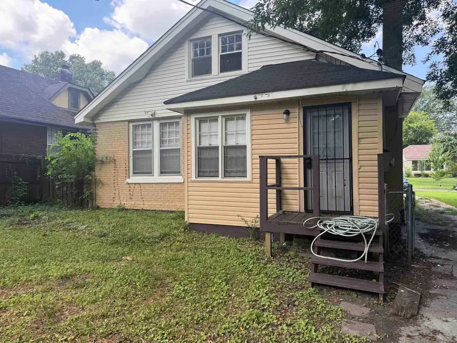 884 KENSINGTON PL, Memphis, TN 38107 - Image #2