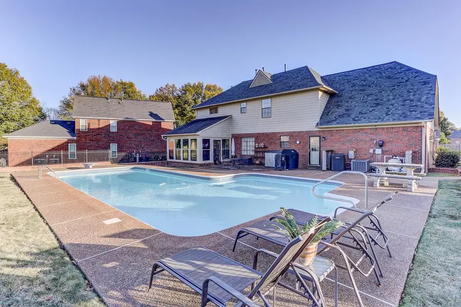 8898 PARR BONNER CIR, Bartlett, TN 38133 - Image #2