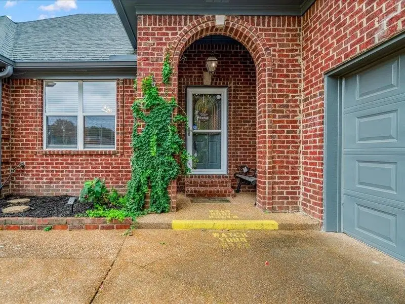 4500 HILLYGLEN CV, Bartlett, TN 38135 - Image #2