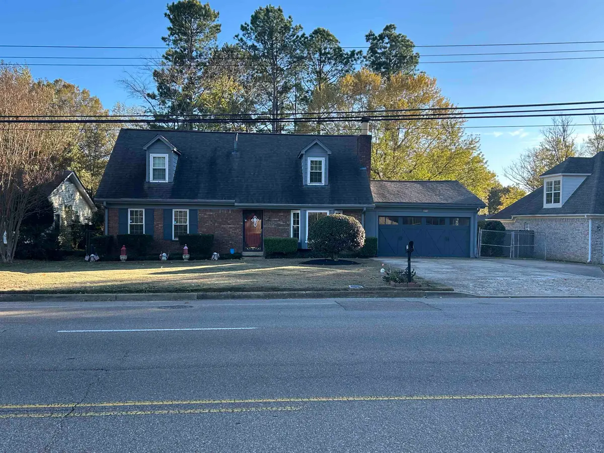 371 SHELTON RD, Collierville, TN 38017 - Image #1