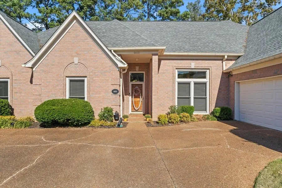 6600 QUAIL POINTE CIR N, Memphis, TN 38120 - Image #2