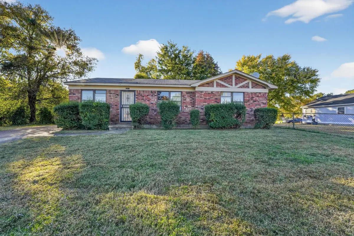 4391 SHADOWLINE CV, Memphis, TN 38109 - Image #1